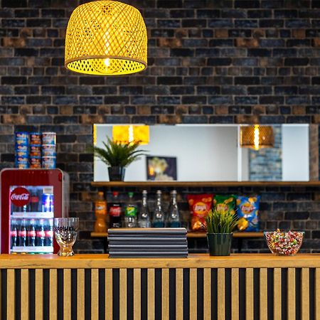 Hotel A4 Wroclaw - Bielany Bielany Wroclawskie Bagian luar foto