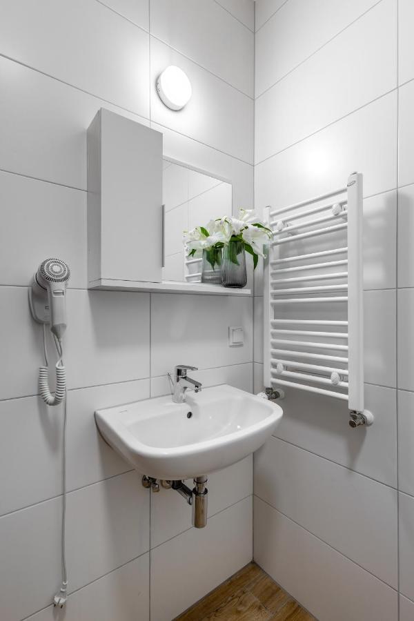 Hotel A4 Wroclaw - Bielany Bielany Wroclawskie Bagian luar foto